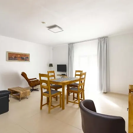 Perlina - For Four People Vrsar